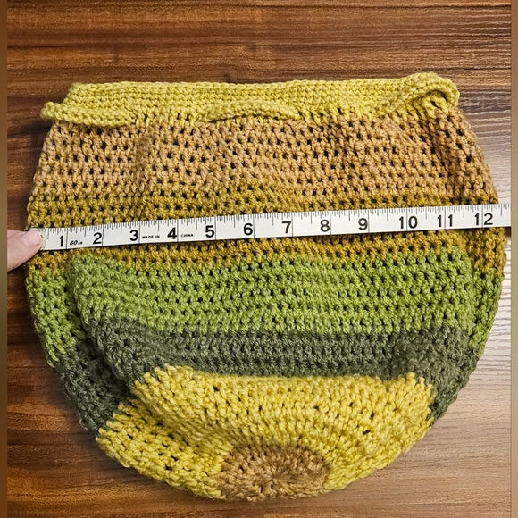 Crochet Drawstring Backpack - Green & Tan - Picture 4 of 6